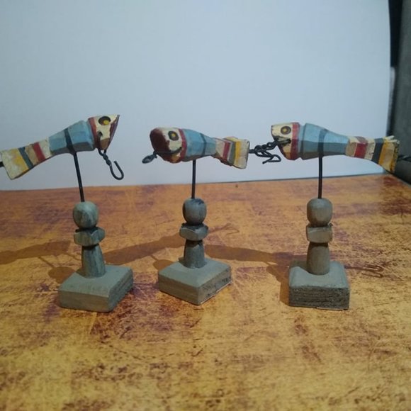 Lot of 9 Decorative Fish Decor - Picture 3 of 5